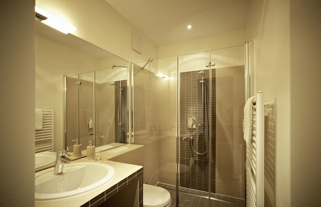 אנדרנאך Hotel Am Helmwartsturm חדר תמונה